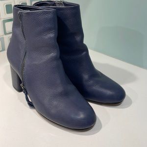 Size 9 Splendid Blue Boots